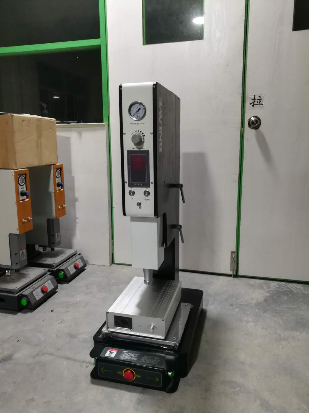  超声波金属焊接中的线性焊接和扭力焊接 